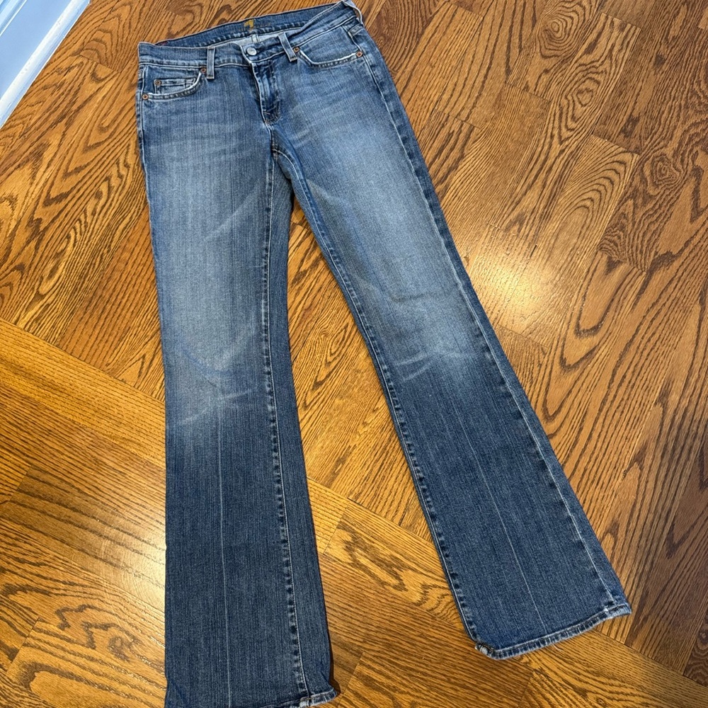 Women’s 7 for all mankind medium blue low rise Jeans / denim
